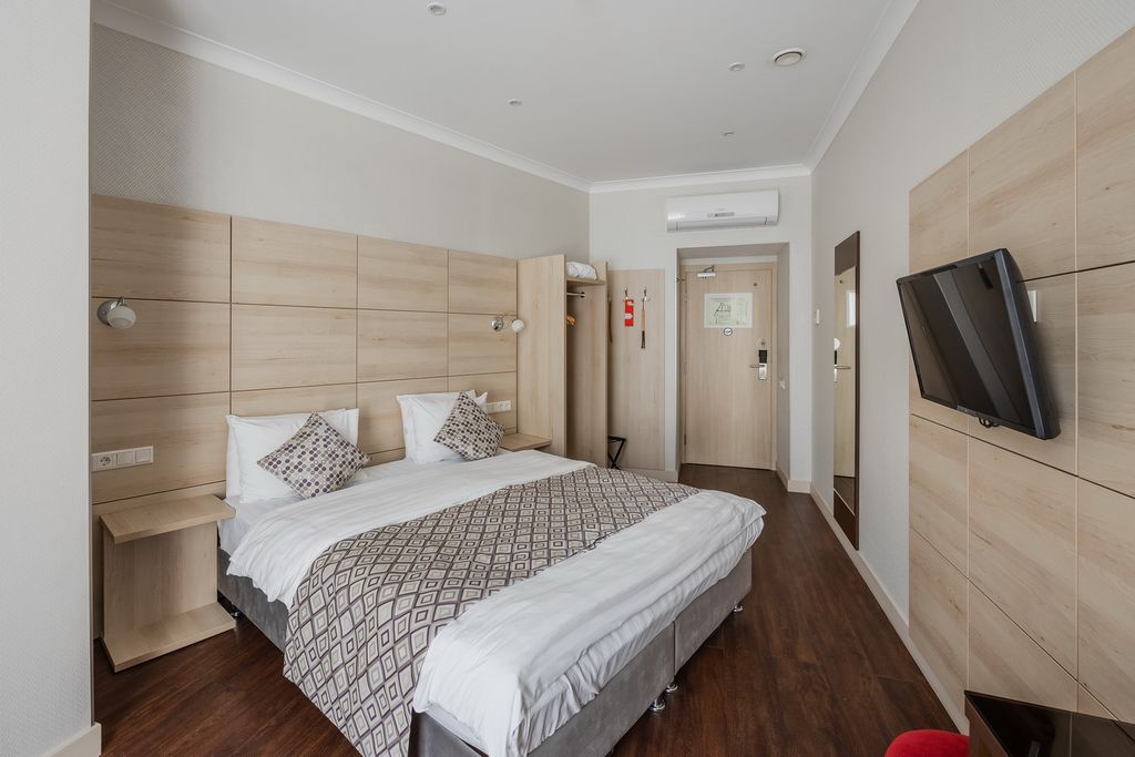 Двухместный номер с 1 кроватью улучшенный