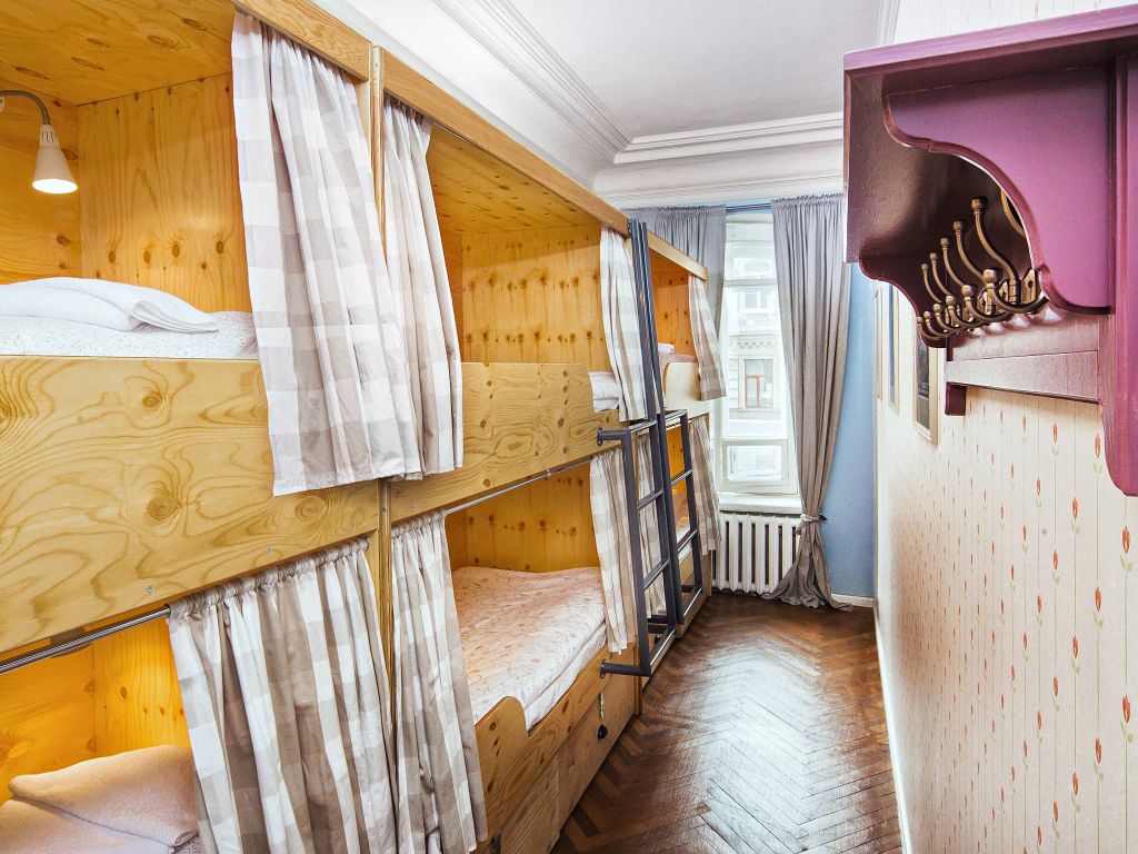 Многоместный мужской номер 6-местный