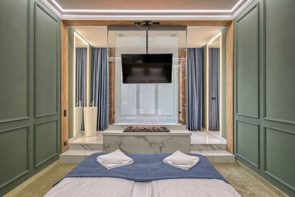 Двухместный номер с 1 кроватью дизайнерский Люкс с ванной