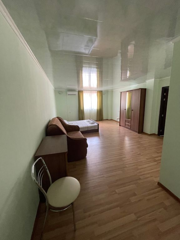 Четырёхместный номер с видом на горы