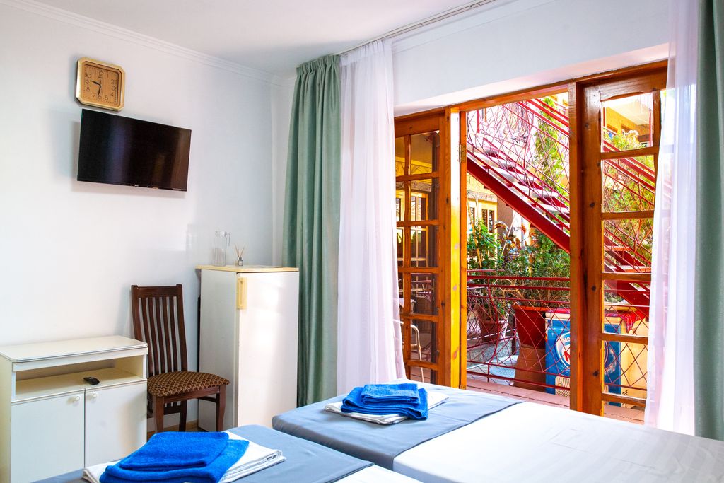 Двухместный номер с 1 кроватью улучшенный