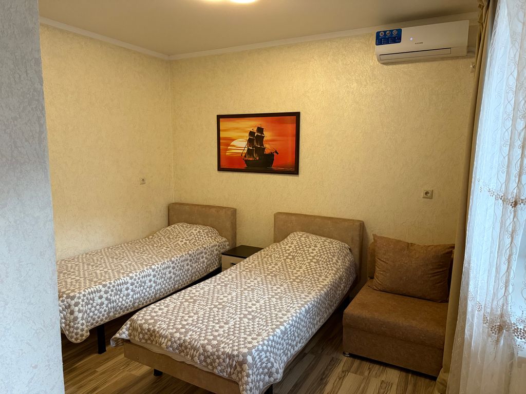 Трёхместный номер уютный