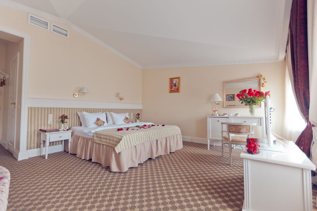 Двухместный номер с 2 отдельными кроватями люкс