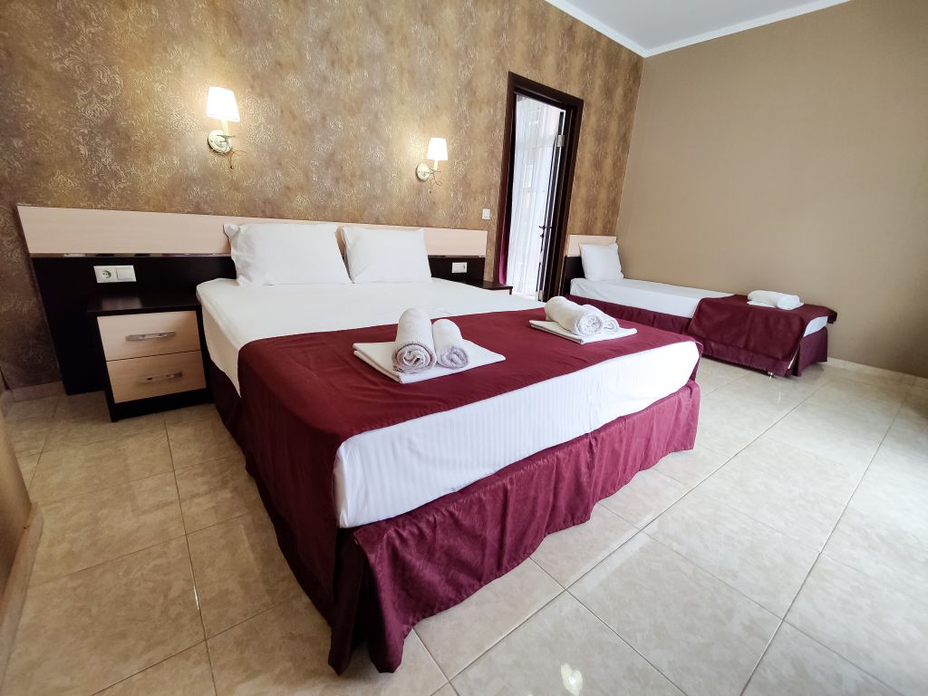 Семейный номер 2-комнатный люкс