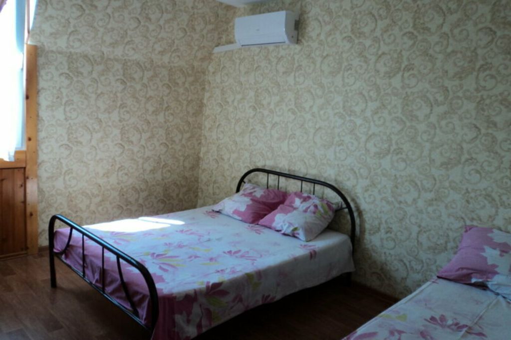 Трёхместный номер эконом