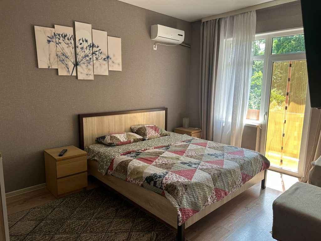 Четырёхместный номер с видом на лес