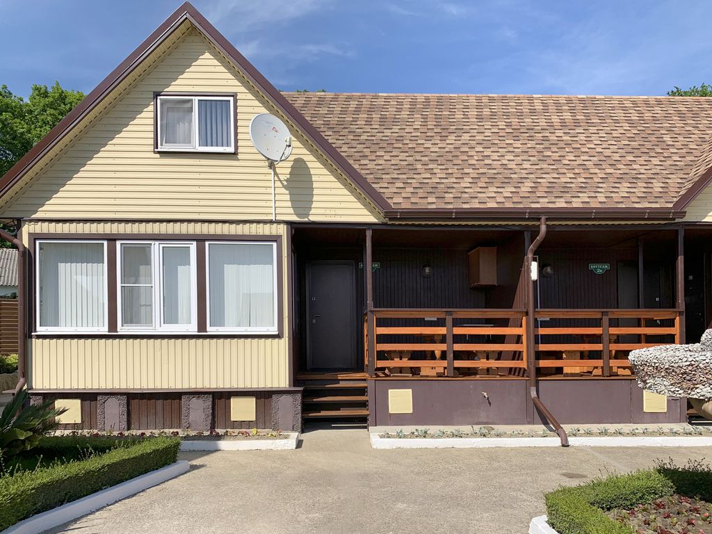 Семейный номер двухкомнатный с отдельной кухней