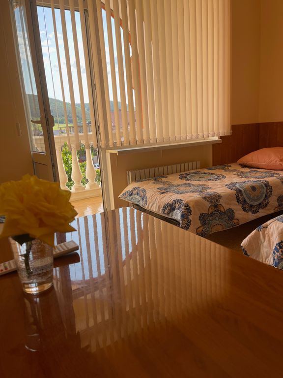 Трёхместный номер делюкс с балконом