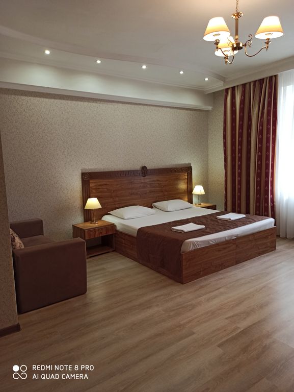 Двухместный номер с 1 кроватью стандарт улучшенный 3 (1 этаж)