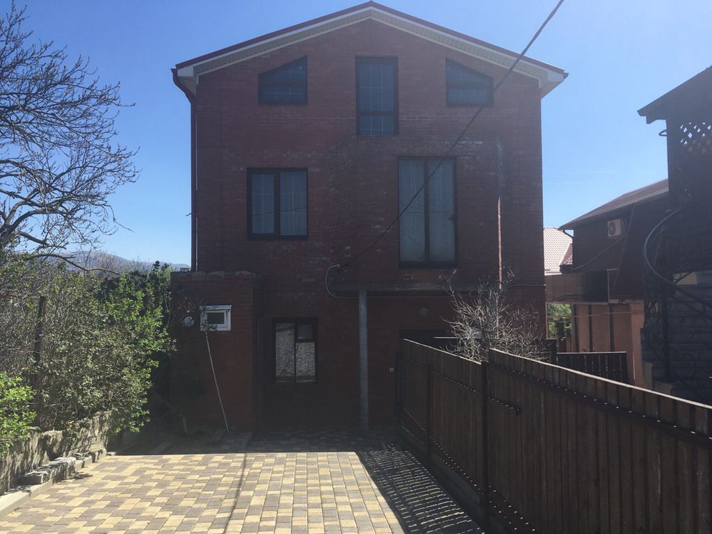 Четырёхместный номер люкс