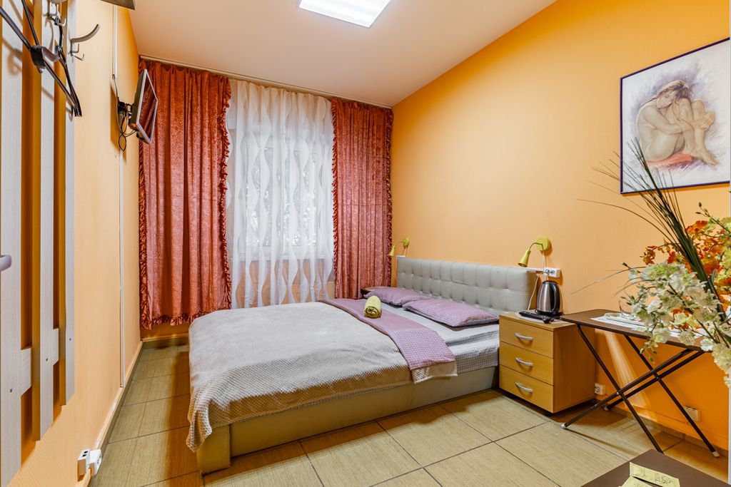 Двухместный номер с 1 кроватью бюджетный с раковиной