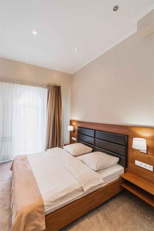 Двухместный номер с 1 кроватью стандарт премиум