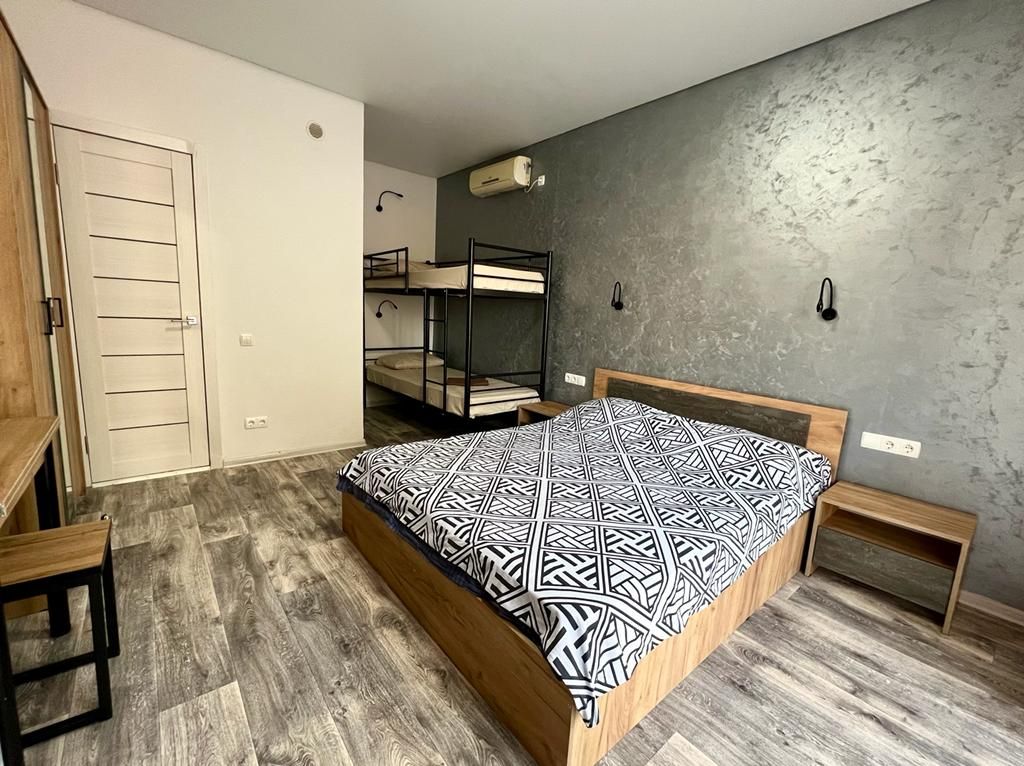 Четырёхместный номер Студия по второй линии