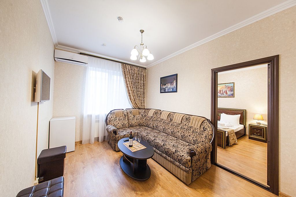 Четырёхместный номер люкс