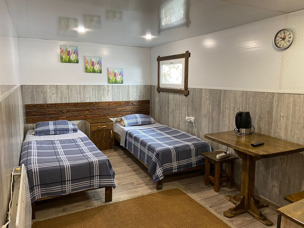 Двухместный номер с 2 отдельными кроватями стандарт