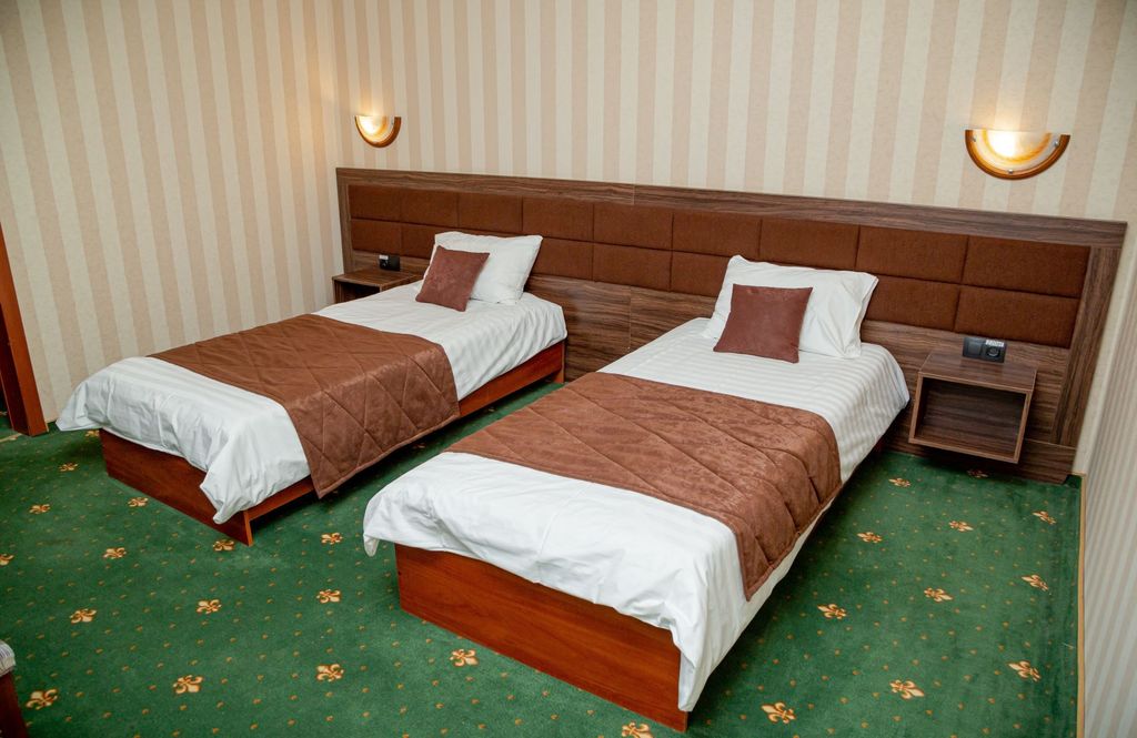 Двухместный номер с 2 отдельными кроватями стандарт