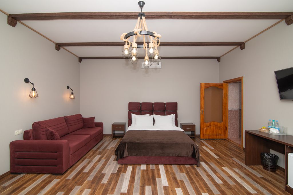 Семейный номер Люкс №9