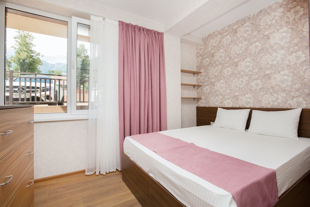 Апартаменты улучшенные на 1 этаже