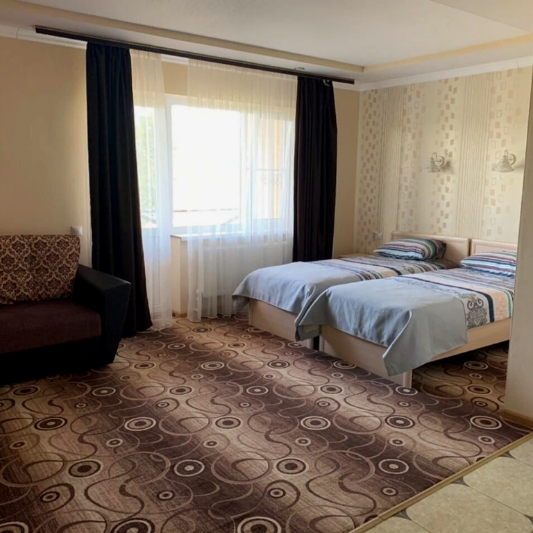 Четырёхместный номер улучшенный