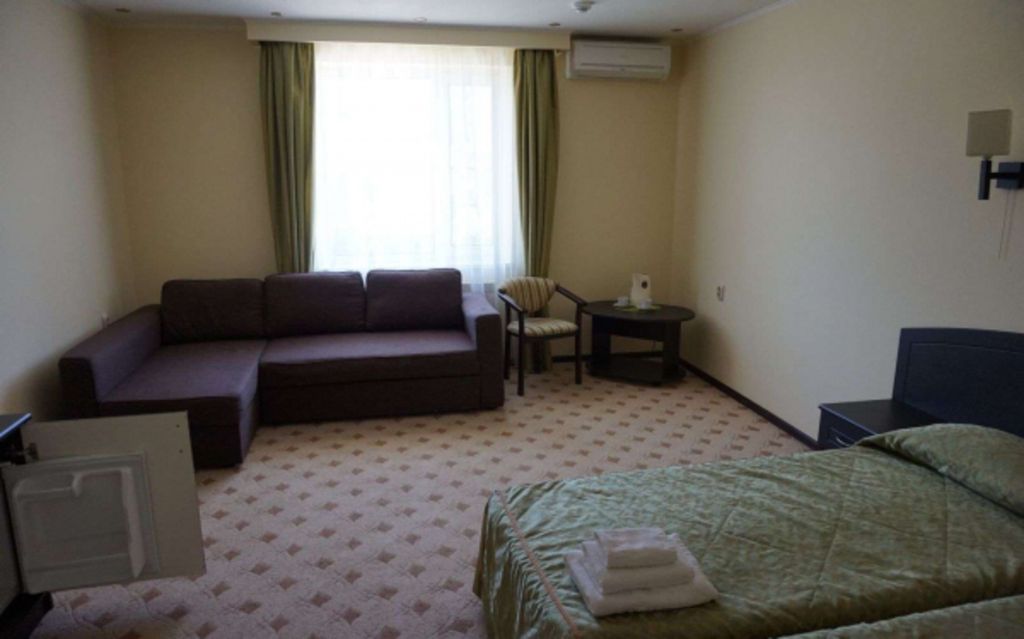 Четырёхместный номер люкс