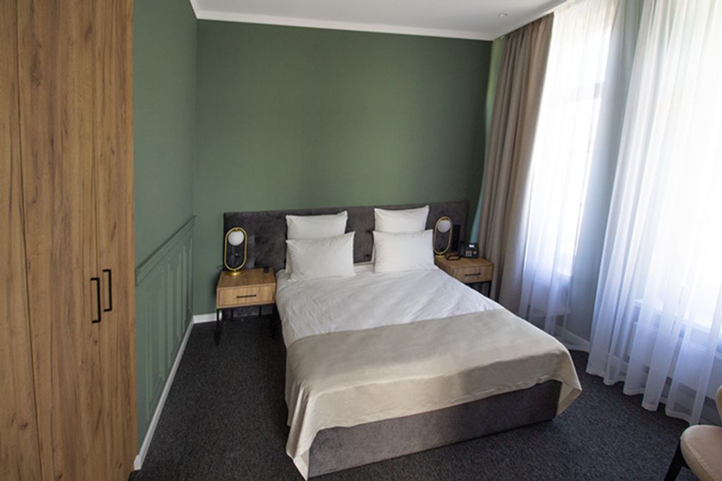 Двухместный номер с 1 кроватью люкс с террасой (подход. для лиц с огр. возможностями)