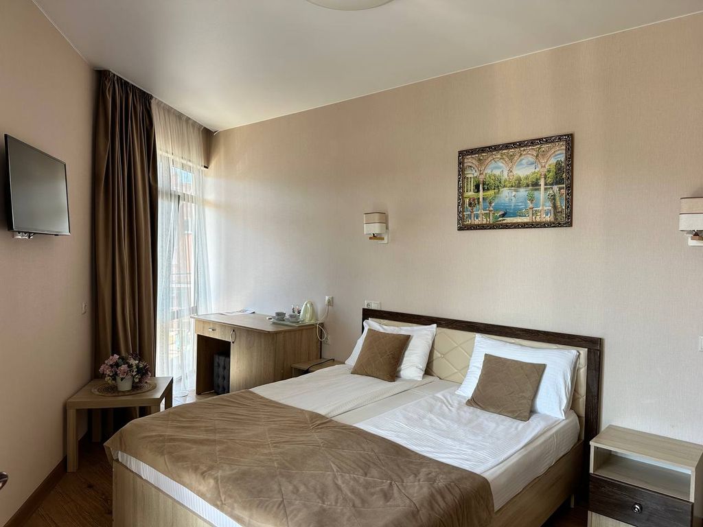 Трёхместный номер люкс