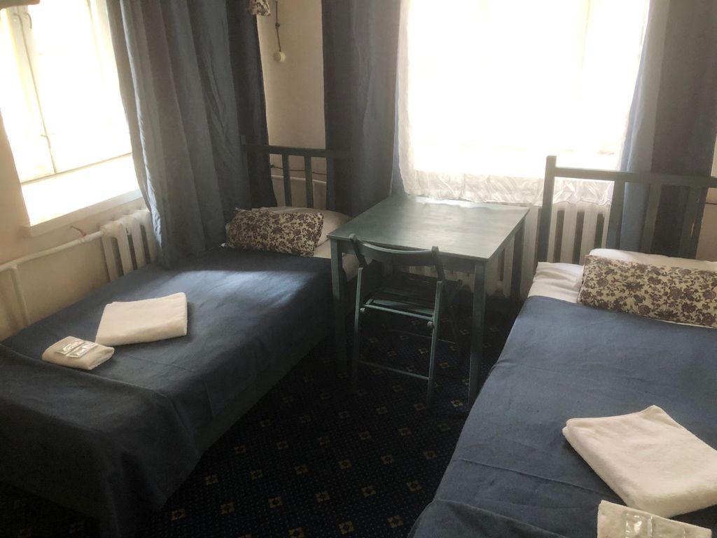 Двухместный номер с 2 отдельными кроватями эконом