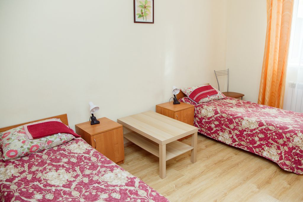 Двухместный номер с 2 отдельными кроватями стандарт