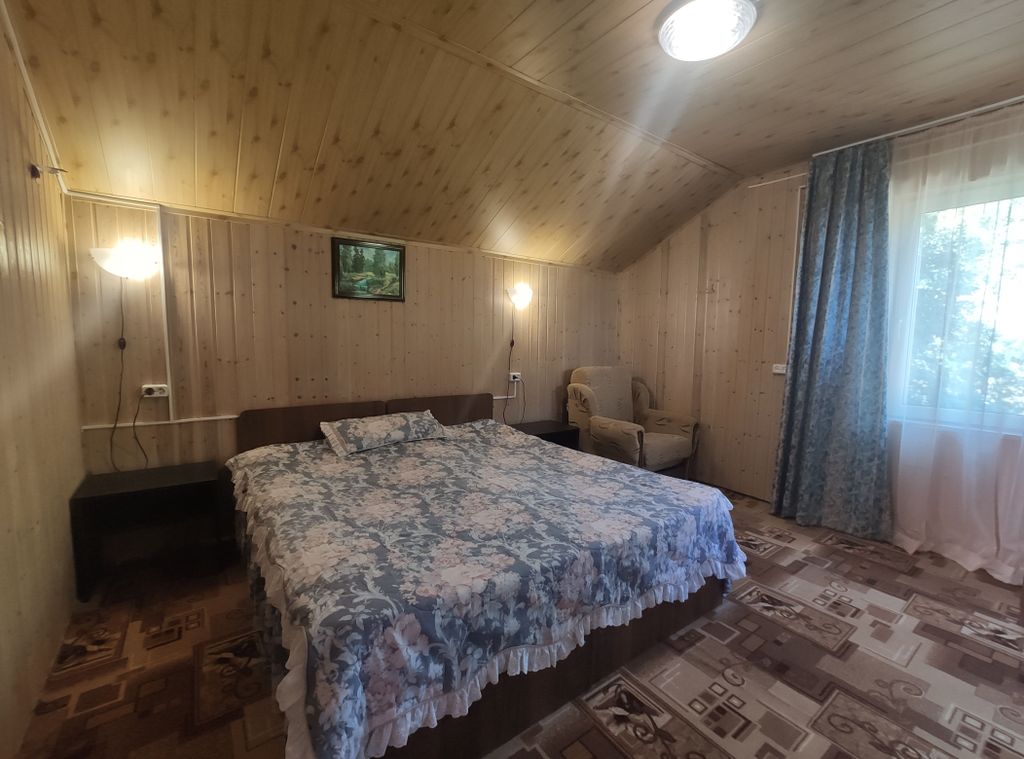 Семейный номер 2х комнатный 5 местный