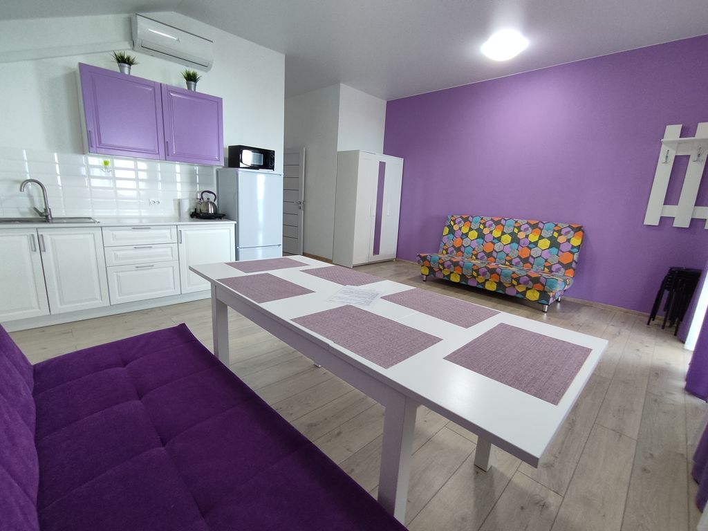 Апартаменты Фиолетовый с видом на море