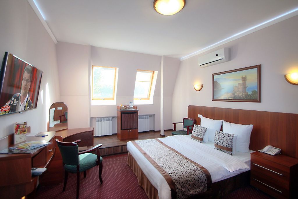 Двухместный номер с 1 кроватью улучшенный комфорт