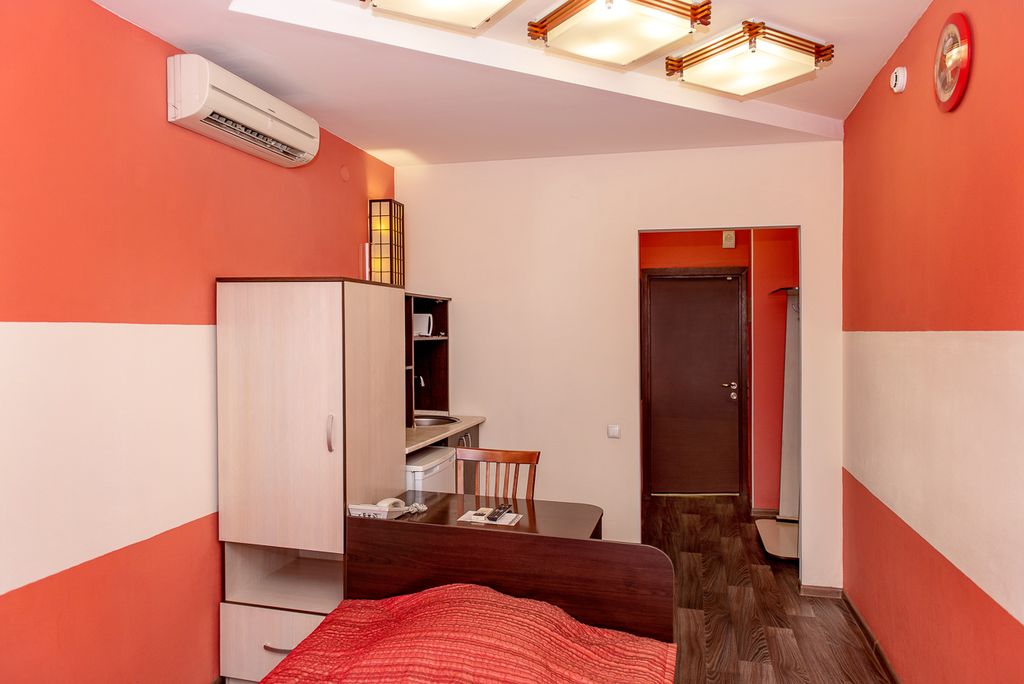 Одноместный номер первой категории стандарт Восток