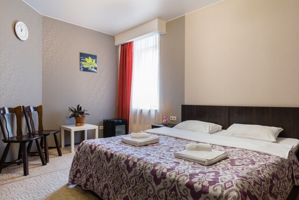 Двухместный номер с 1 кроватью улучшенный