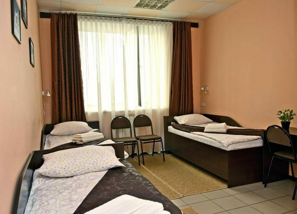 Трёхместный номер Стандарт