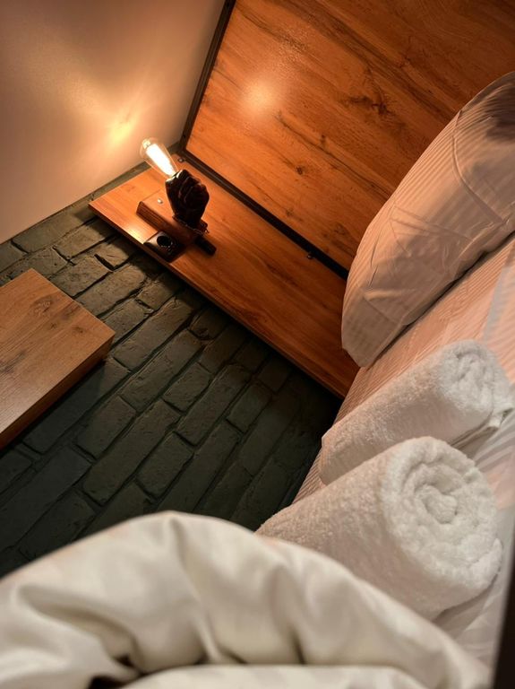 Многоместный смешанный номер эконом (душ/туалет общий)