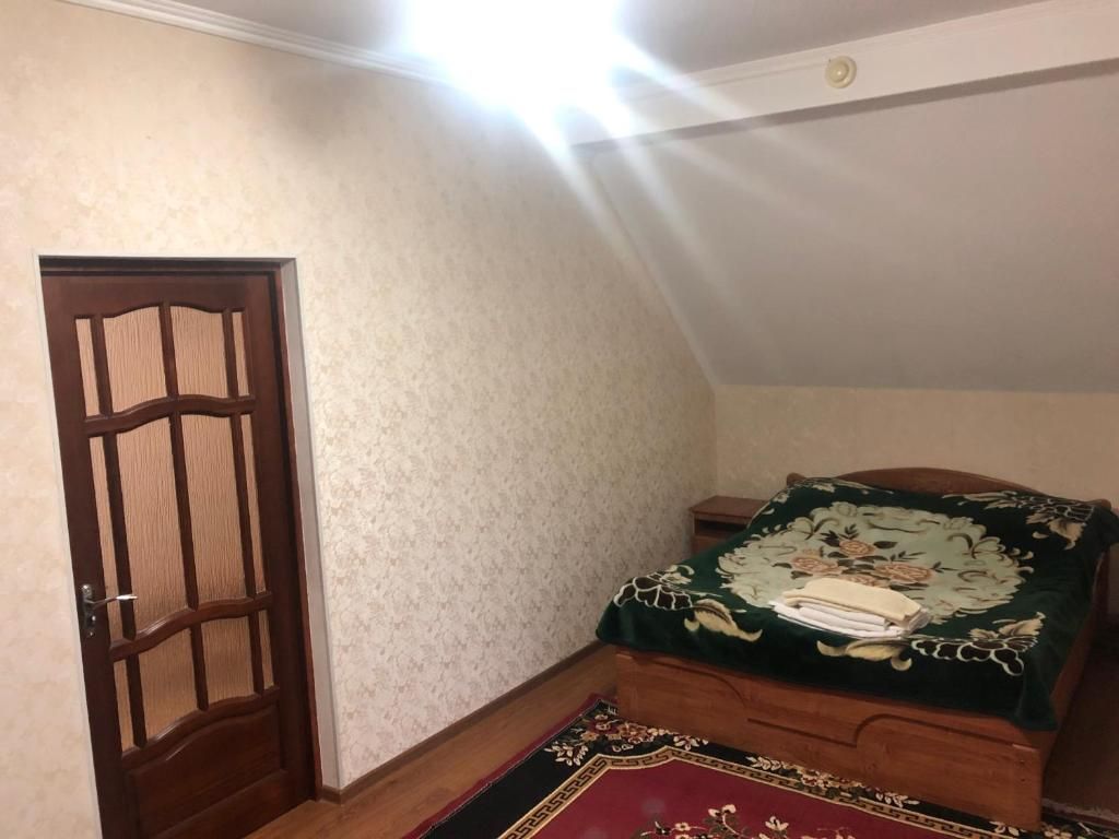 Четырёхместный номер 8