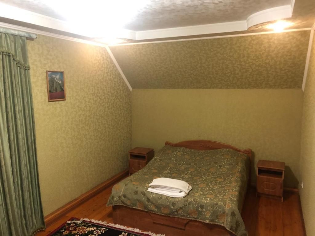 Семейный номер 9