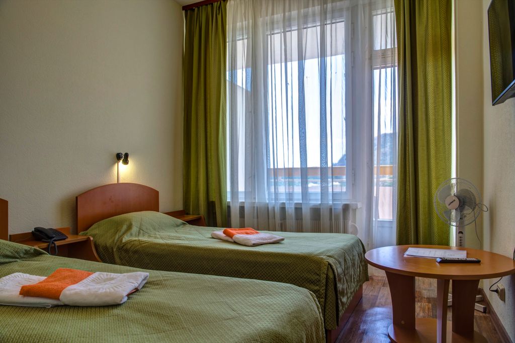 Двухместный номер с 2 отдельными кроватями ЭКОНОМ