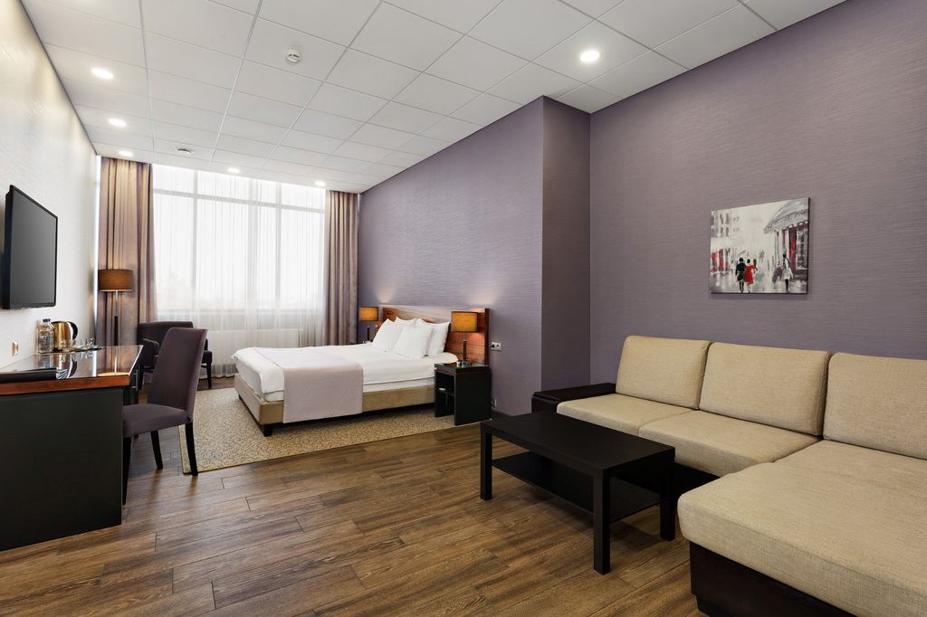 Трёхместный номер люкс