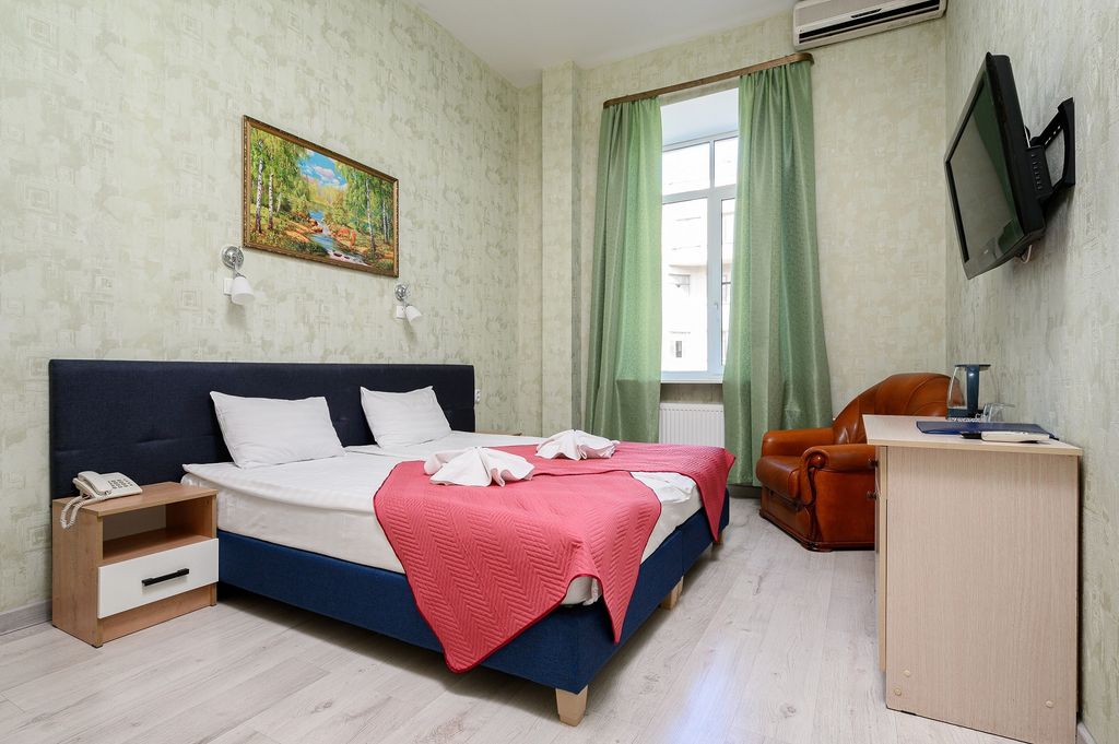 Двухместный номер с 1 кроватью стандартный двухместный номер с одной или двумя отдельными кроватями. Стандарт Double/Twin