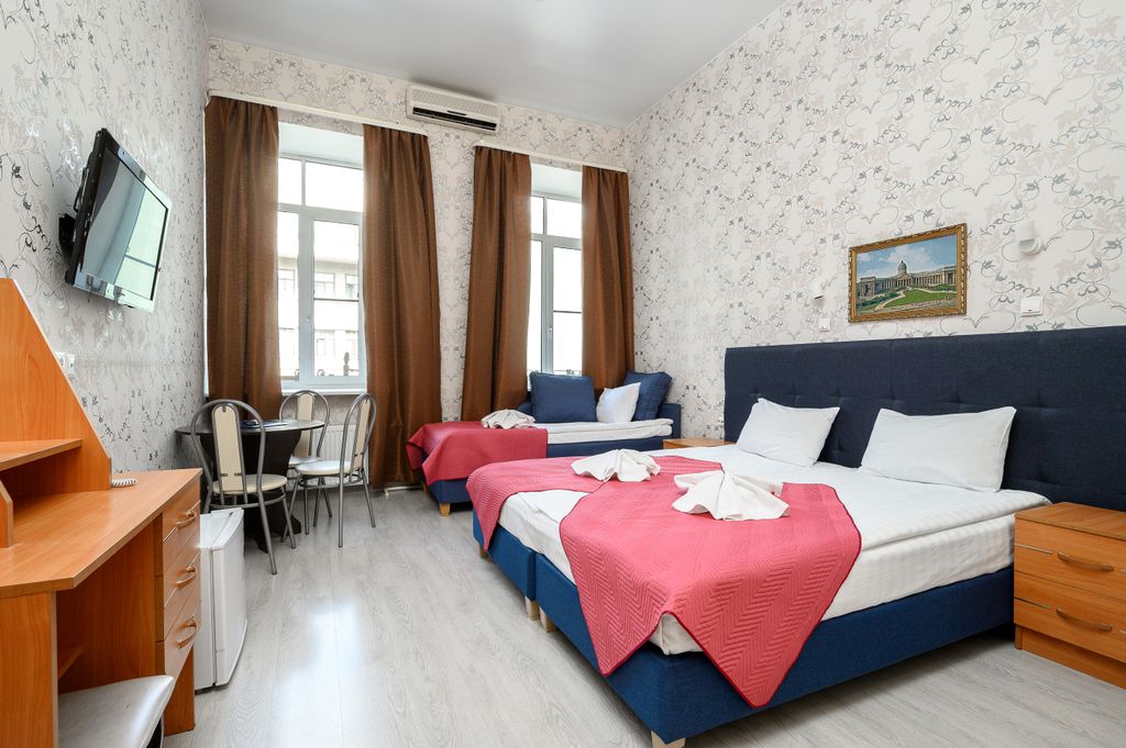 Трёхместный номер Стандарт семейный трехместный