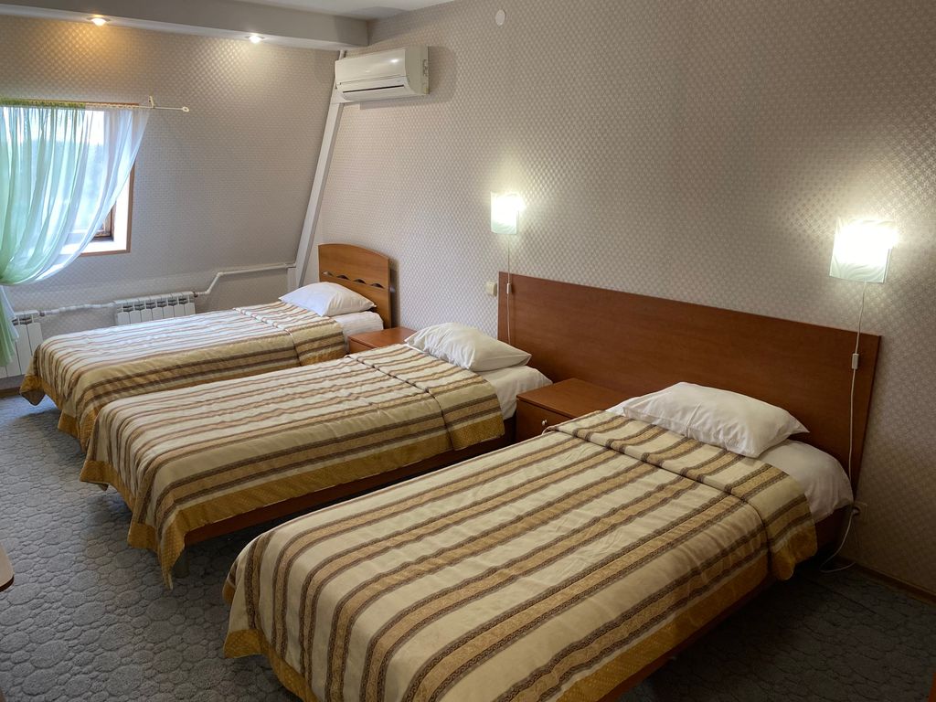 Трёхместный номер стандарт