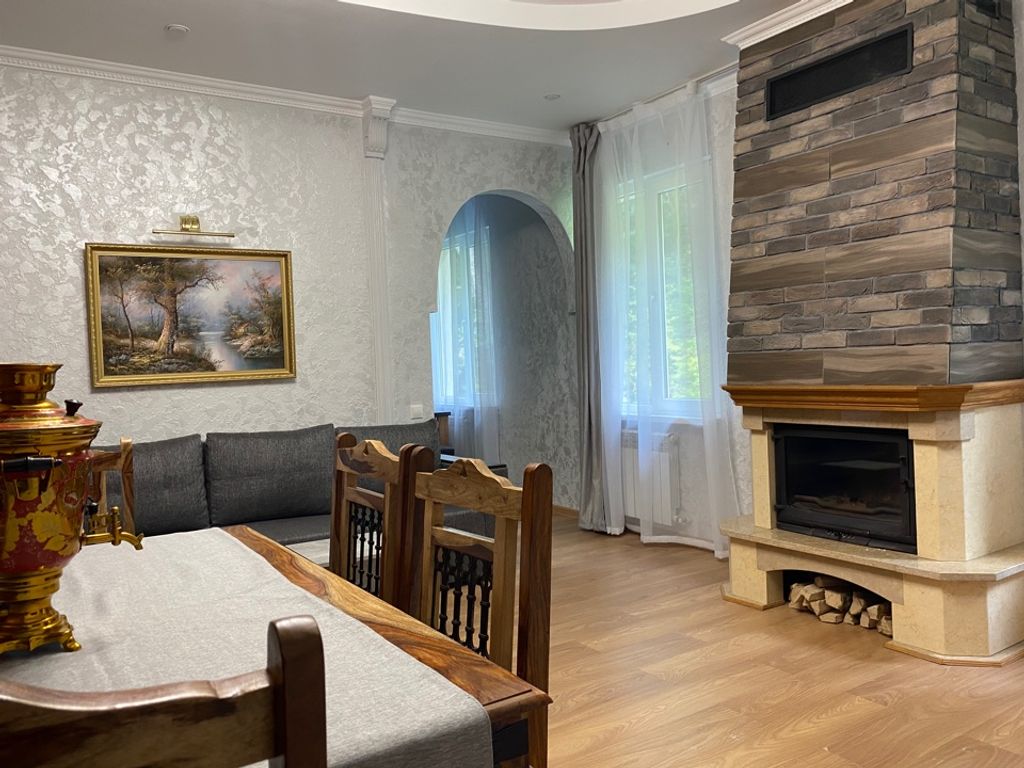 Семейный номер трехкомнатный  с камином