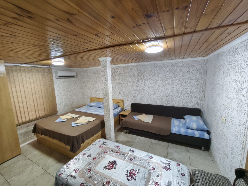 Четырёхместный номер Студия