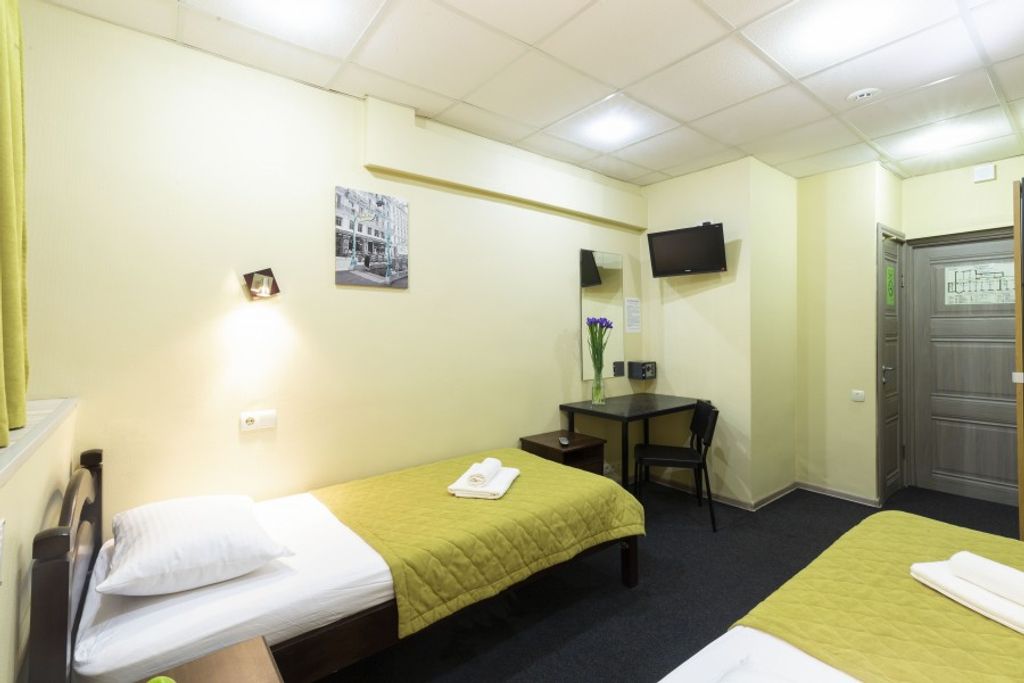 Двухместный номер с 2 отдельными кроватями стандарт