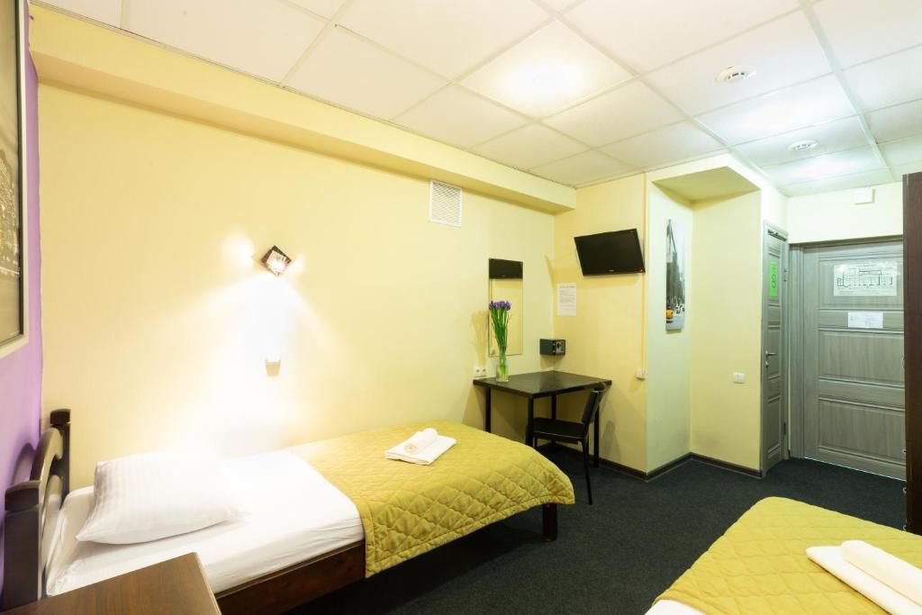 Двухместный номер с 2 отдельными кроватями эконом