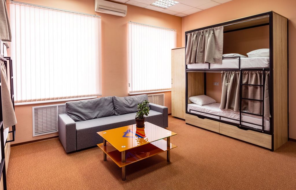 Многоместный смешанный номер 8-местный женский