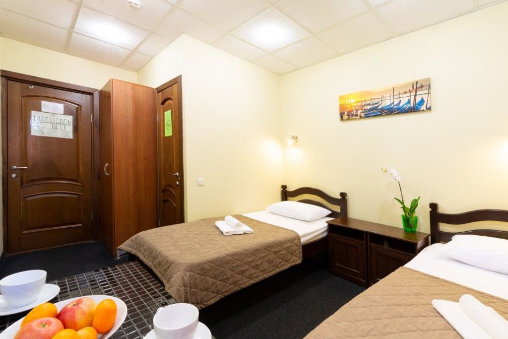 Двухместный номер с 2 отдельными кроватями стандарт