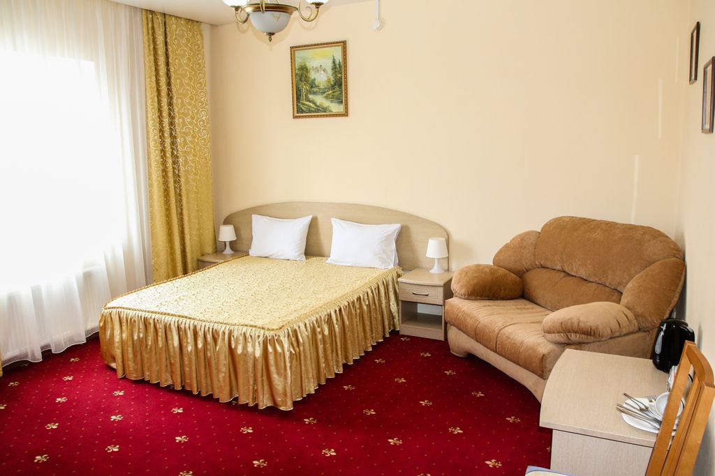 Двухместный номер с 1 кроватью полулюкс