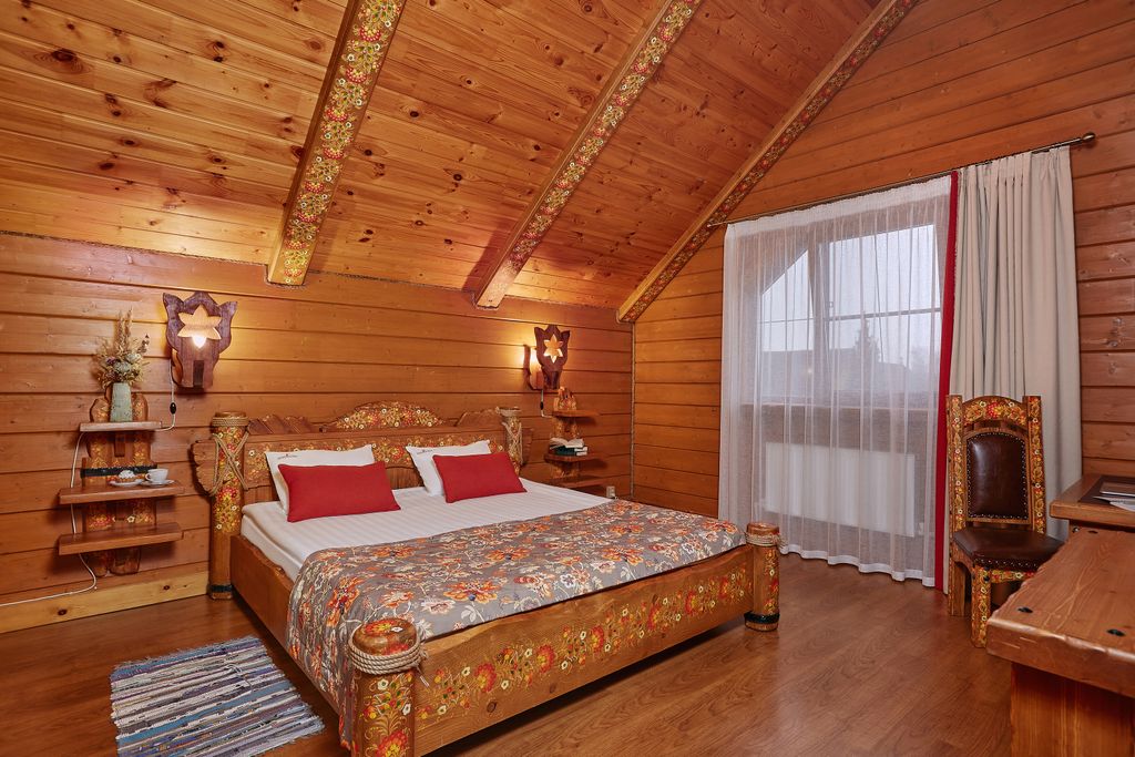 Двухместный номер с 1 кроватью Полулюкс